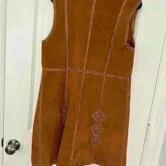 Mechant Womens Embroidered Vest Size M Brown Sleeveless Tie Front Mid Length - Picture 8 of 12